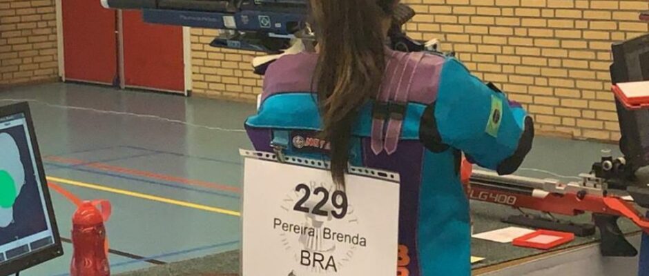 Brenda Pereira Conquista Ouro no Campeonato Sul-Americano de Tiro